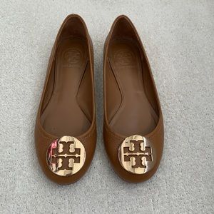 Tory Burch Ballet Flat. Size 6. Gently worn, Great condition